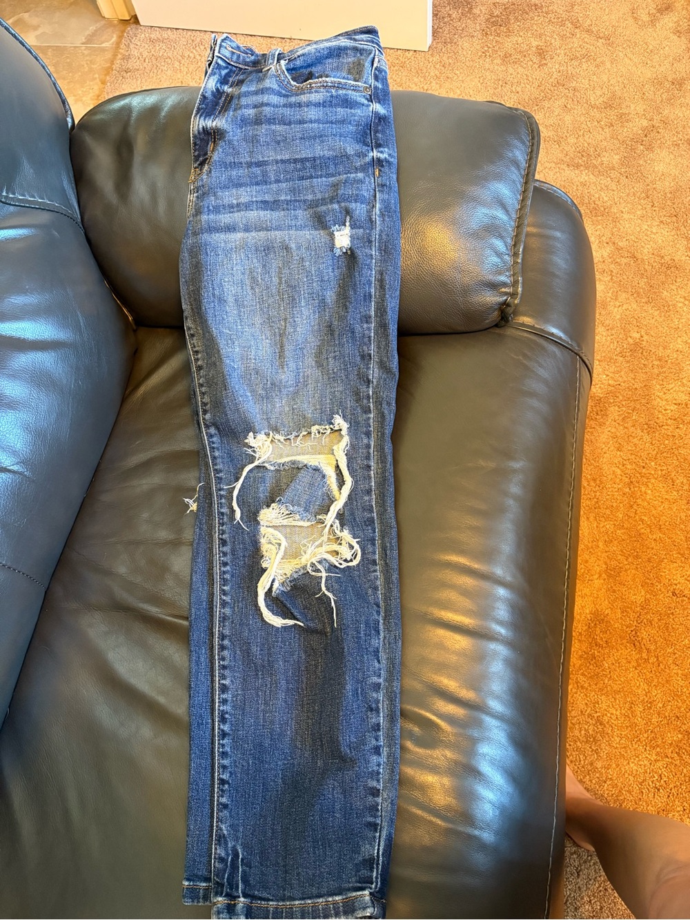 Super high rise ankle cut mom jean